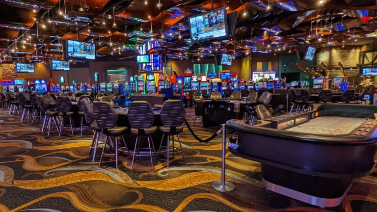 Theo dõi thay đổi nội dung bằng ngày cập nhật và nhật ký tra cứu — BET365
